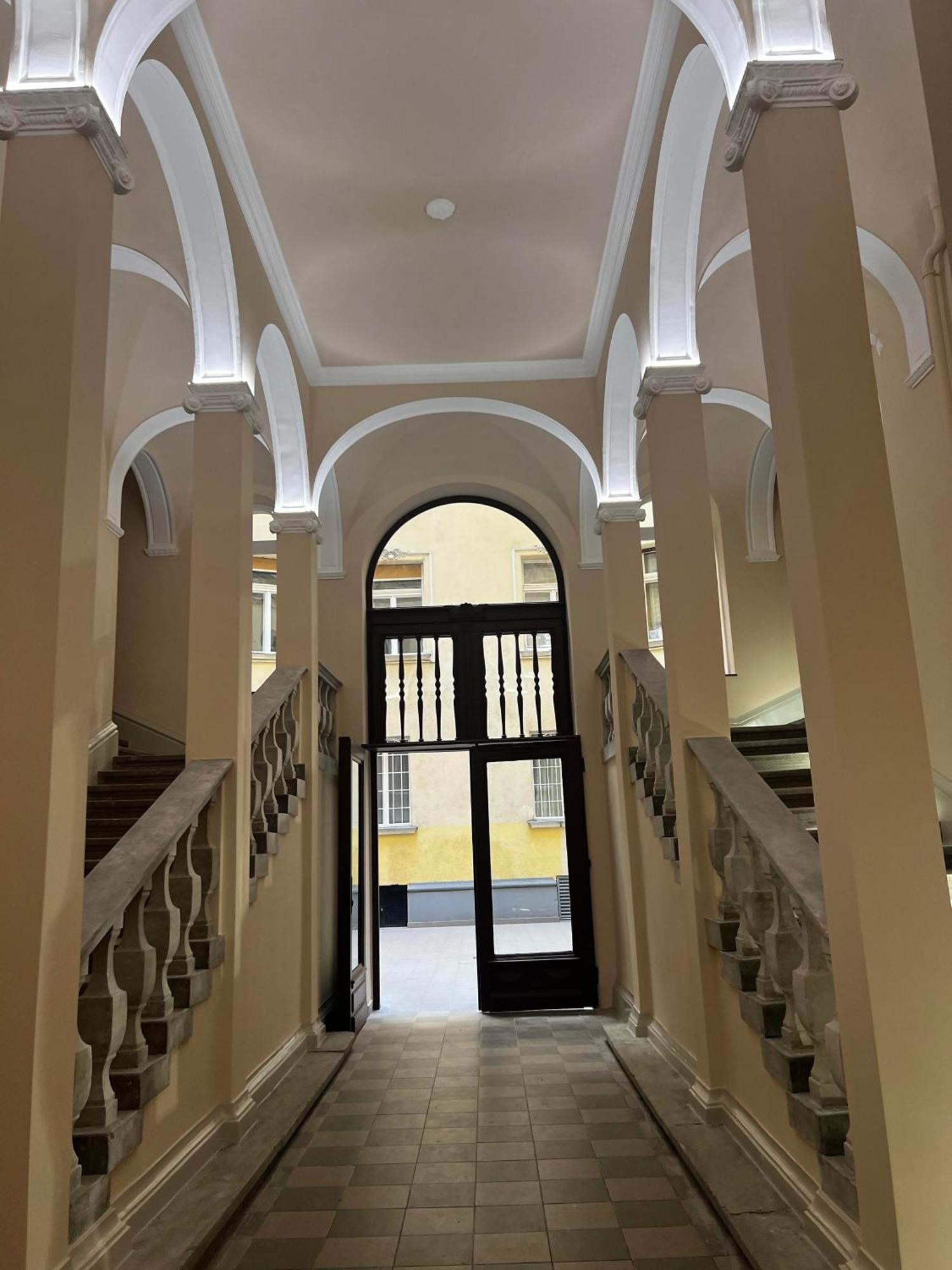 Da Vinci Art Home بودابست المظهر الخارجي الصورة